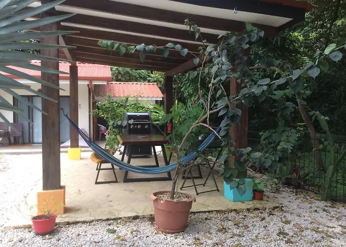 Surfside Mar Y Posa Hotel