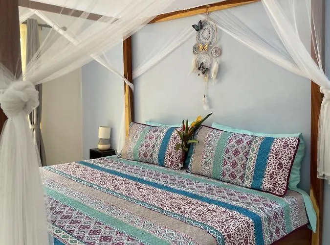 Surfside Mar Y Posa Hotel Playa Flamingo