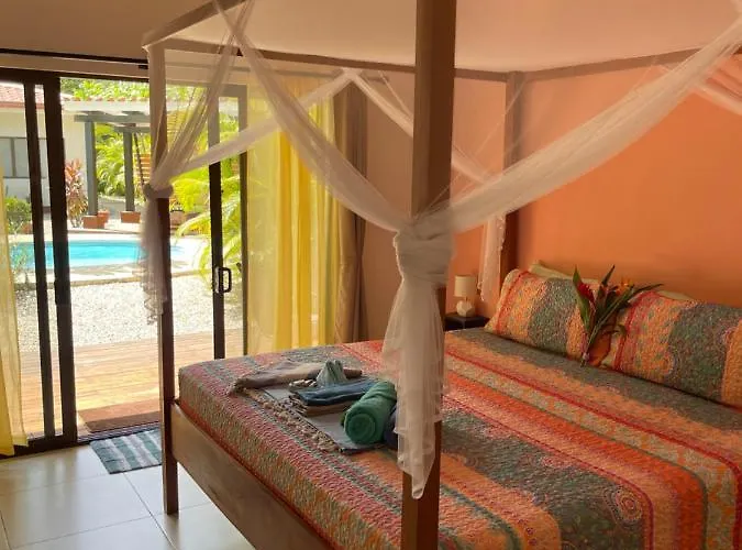 Surfside Mar Y Posa Hotel